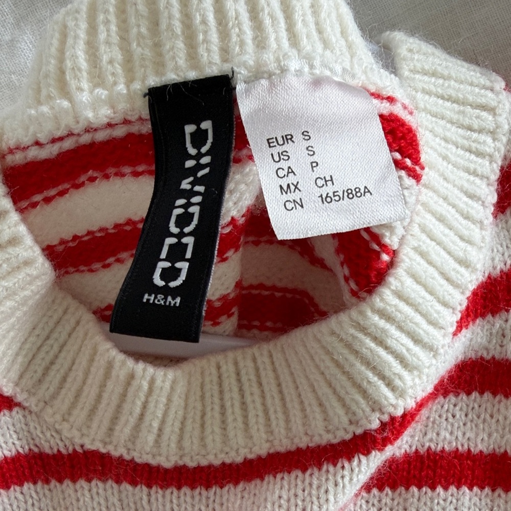 Cream and Red Striped Knit Tie-Back Tank Top - Picture 3 of 4